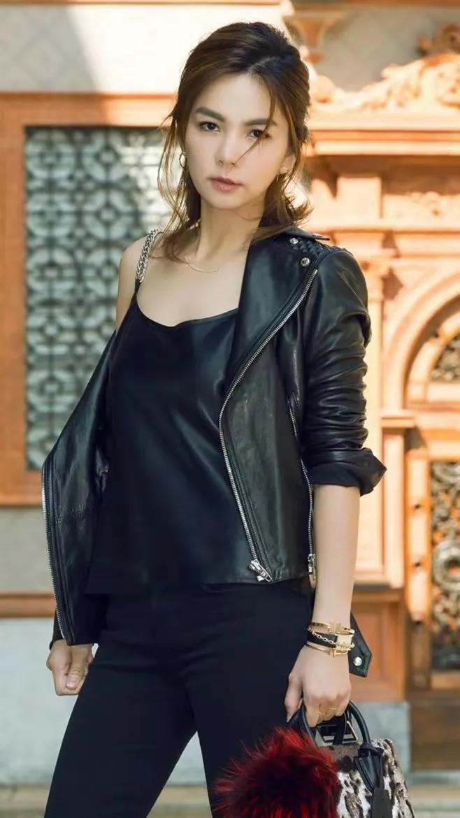 陈嘉桦ella乘风破浪歌曲恋人未满,浪姐陈嘉桦为什么能唱恋人未满