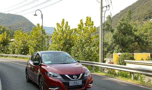 日产骐达智行版试驾视频,全新日产骐达试驾视频