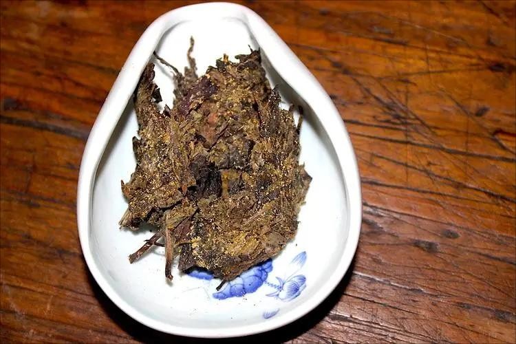 一篇文章让你读懂六堡茶,一篇文章带你全面了解岩茶