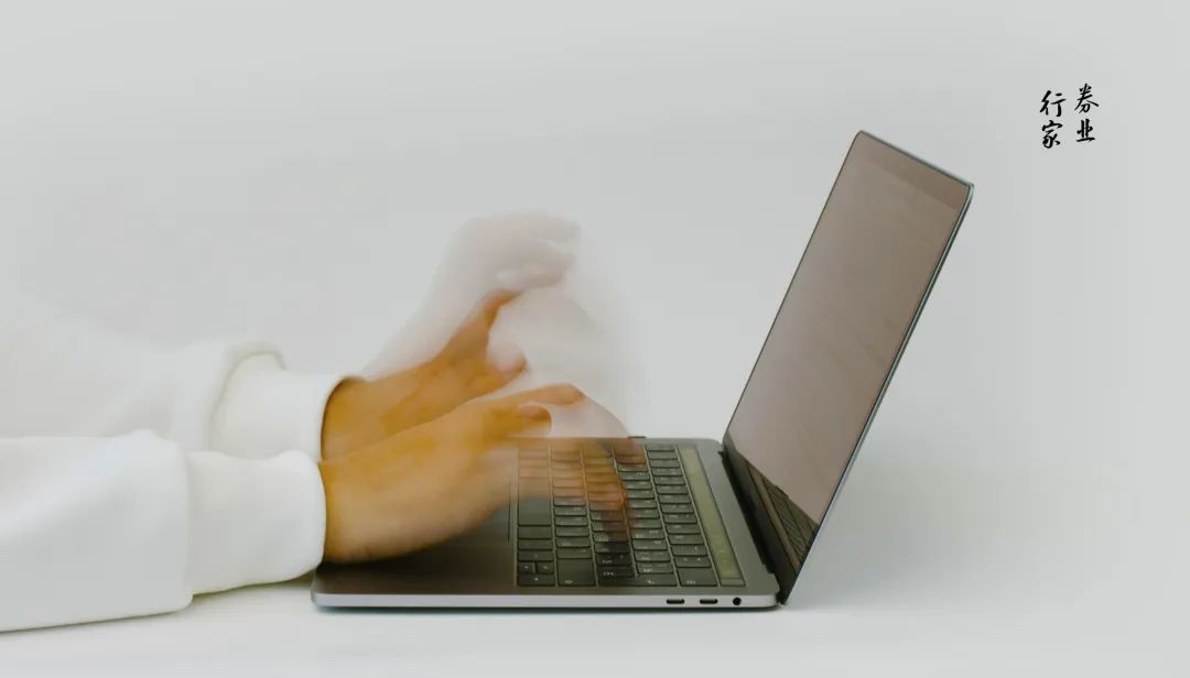 露脸，就是TA，标价50万起拍“北京证券交易所”的神秘人找到了