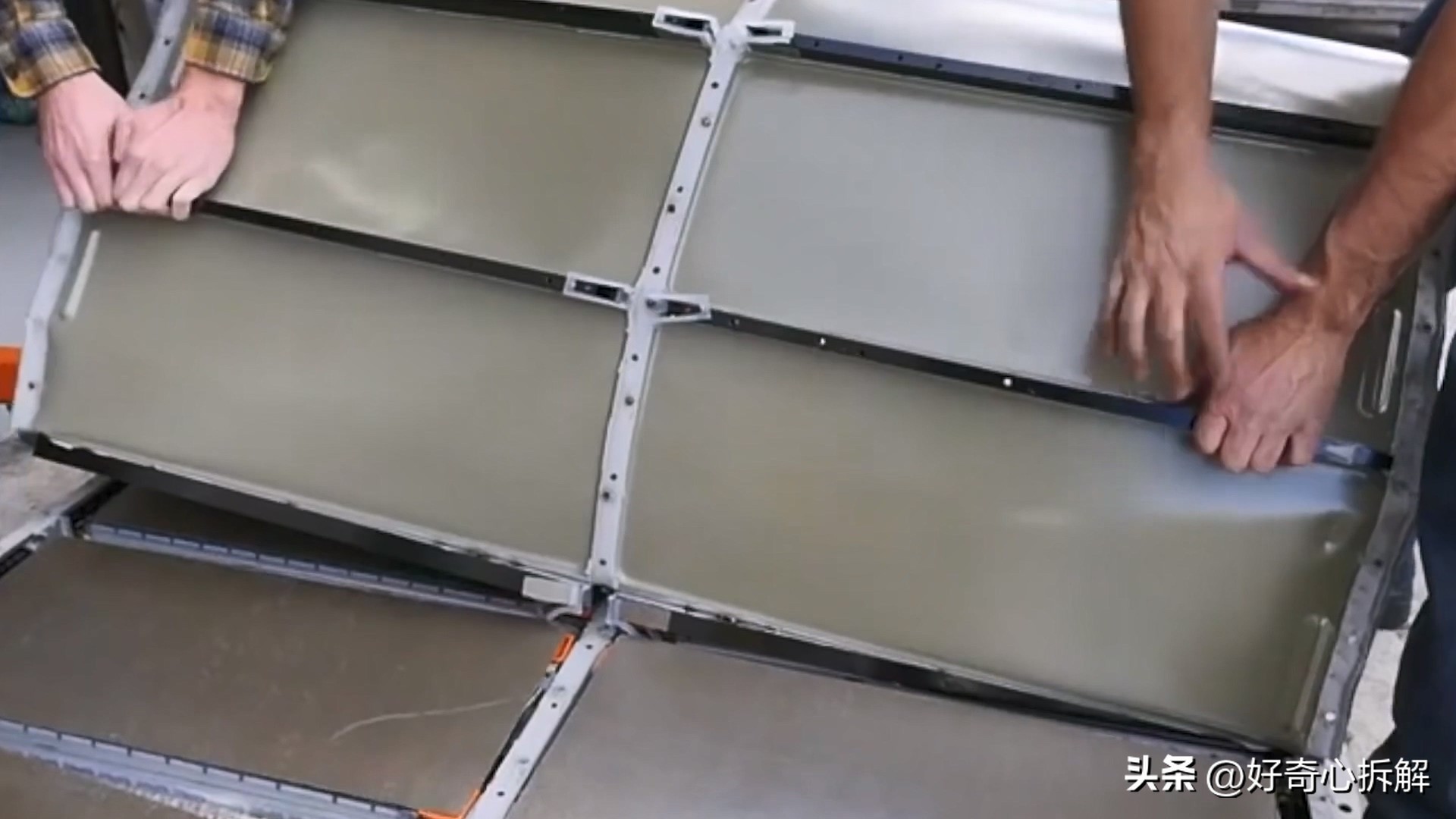 18650拆机的电池和高仿的哪个好些,二手拆机18650锂电芯如何看出好坏