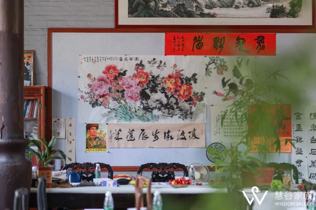 于丹家风家教讲座卓越教育,于丹讲家风的视频