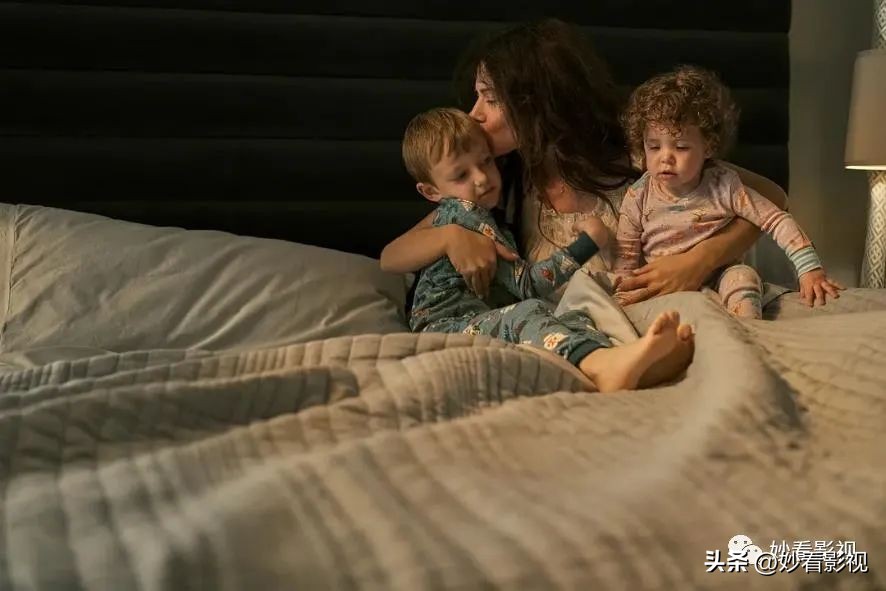 放荡以爱之名——《性/生活第2季》