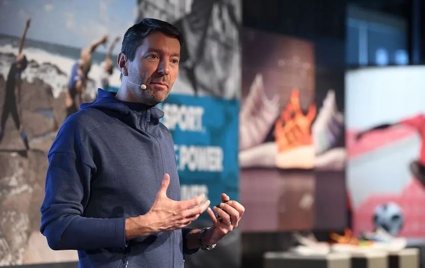 阿迪达斯败退中国市场,阿迪达斯怎么越来越便宜了