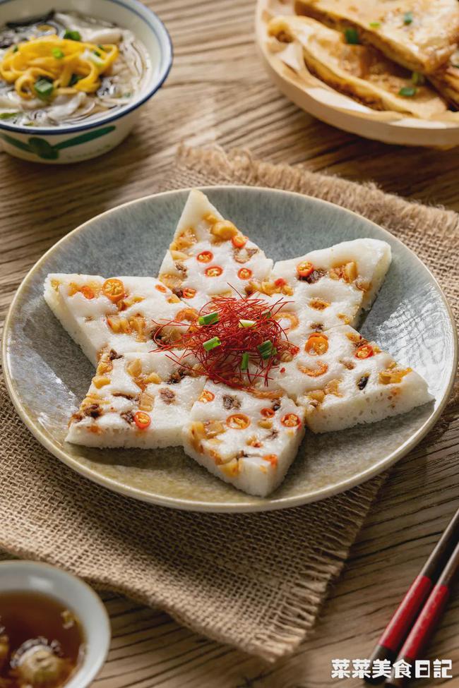 一碗白粥加榨菜早餐就这么简单,早餐来碗榨菜肉丝面汤汁清香