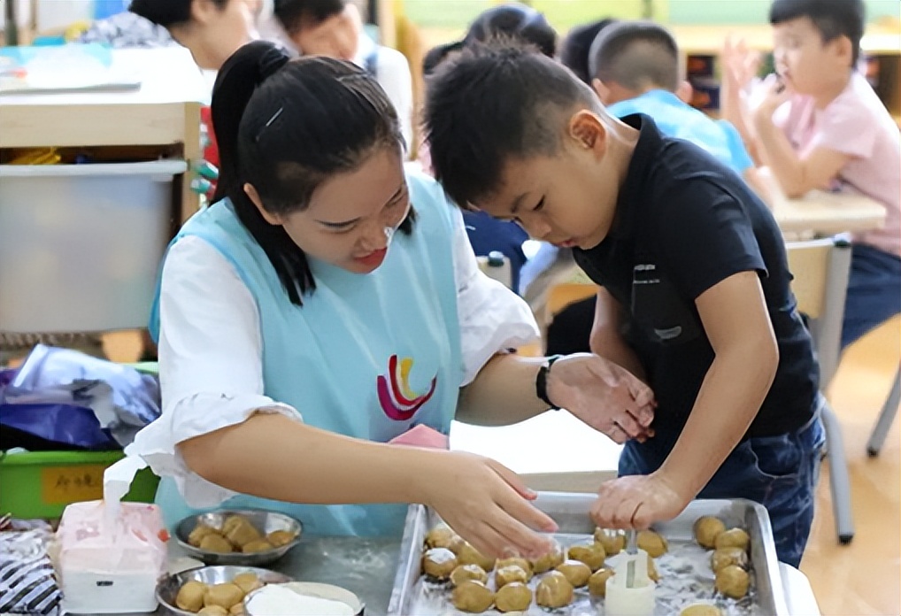 过来人为什么不建议做幼师,幼师忠告别去新开的幼儿园