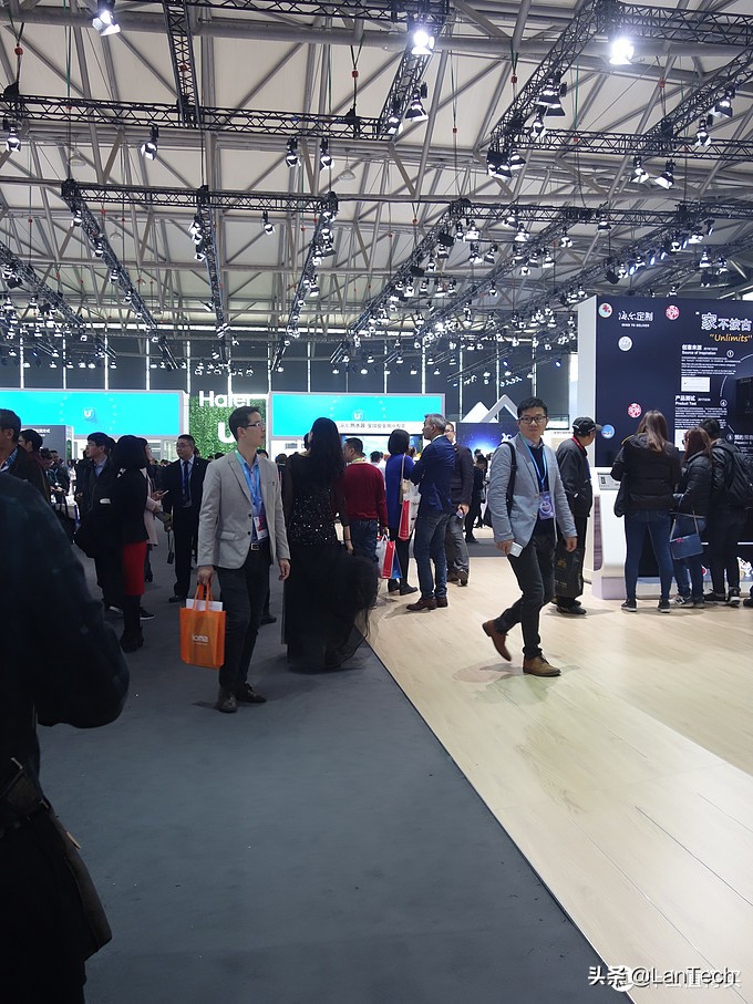 暴走两万步！海量图片带你游览2017年AWE家电展