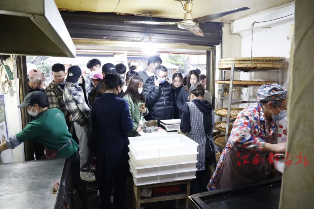 南昌珠宝街怎么这么多人,珠宝街南昌现状