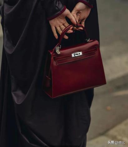 吐槽局｜为啥现在买只包，都要预定啊？