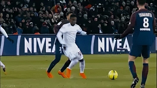 内马尔纪录片完美混乱完整版,内马尔中文纪录片完整版