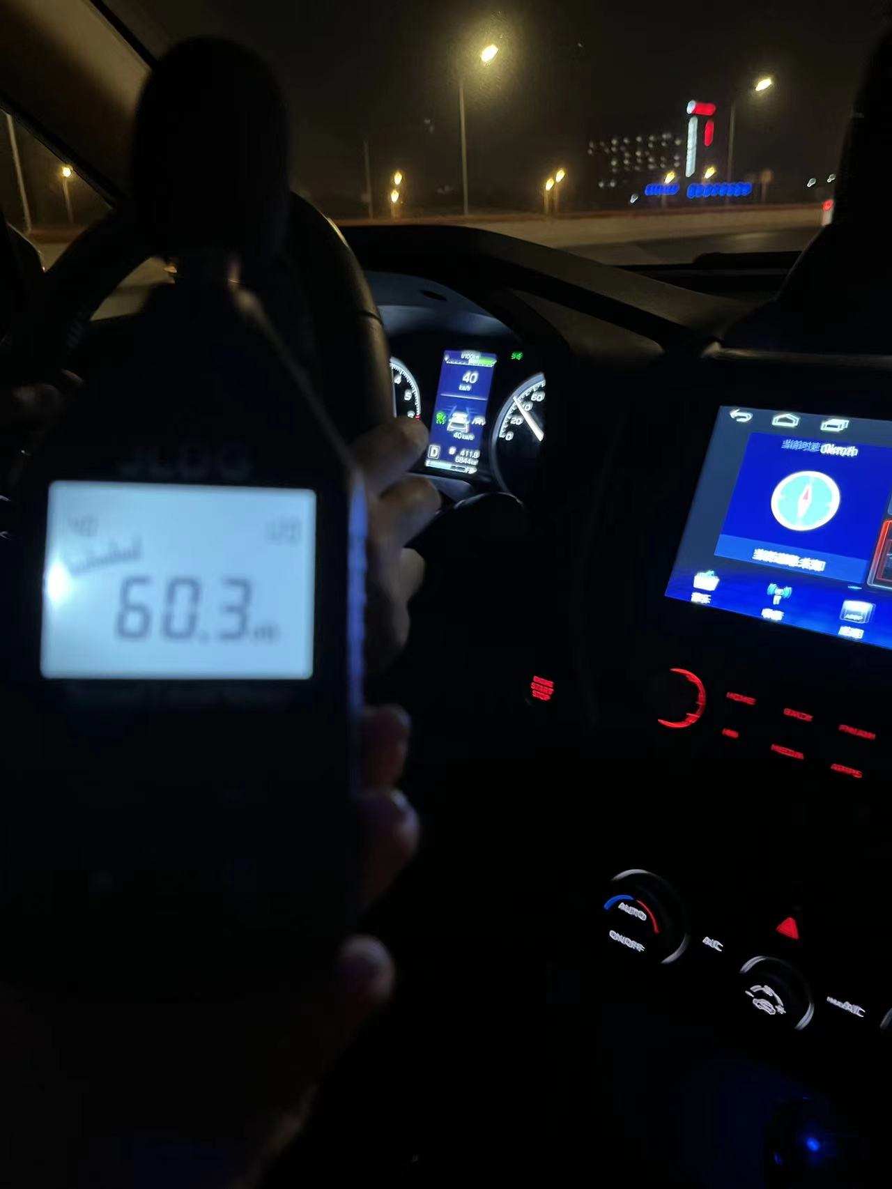 不到一万公里换一根轮胎,7000公里只换一个轮胎可以吗