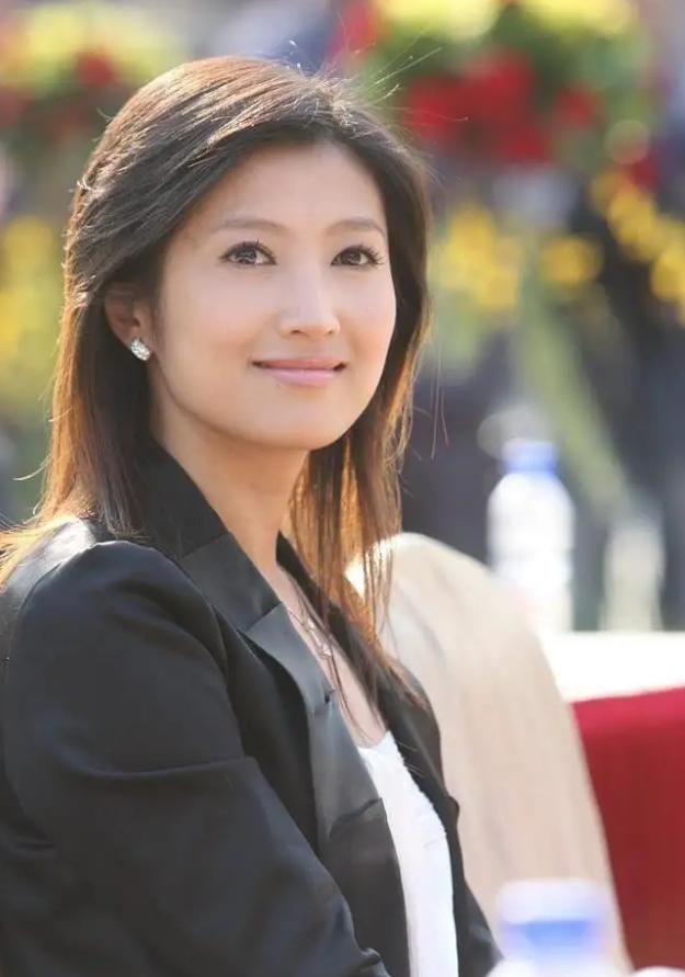 春妮和刚强蒋虎结婚视频,蒋虎和春妮离婚准确时间