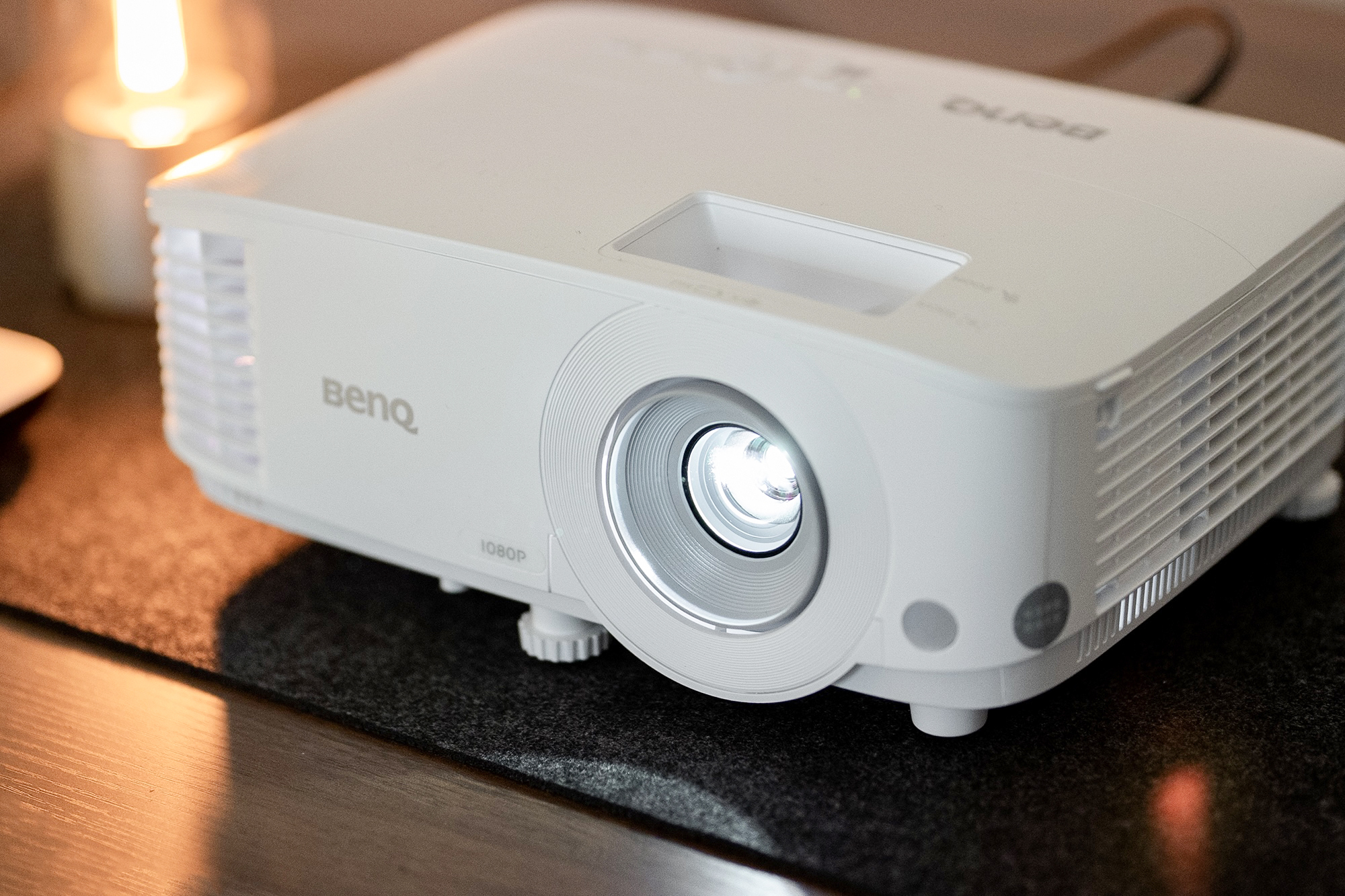 明基660hdmi高清投影仪,明基6050投影机使用技巧