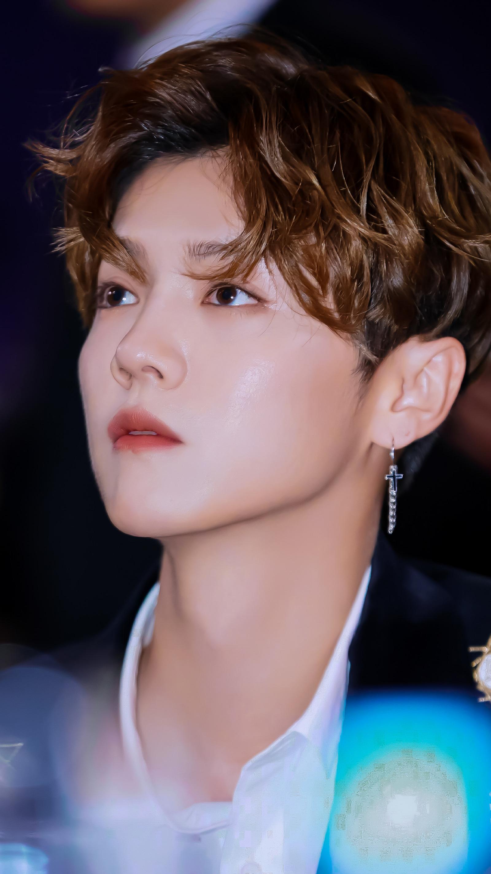 鹿晗是什么时候承认恋情的,鹿晗是什么时候宣布恋情的