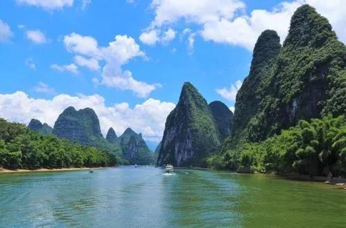 一定要来南方旅游，领略南方景色的风情万种