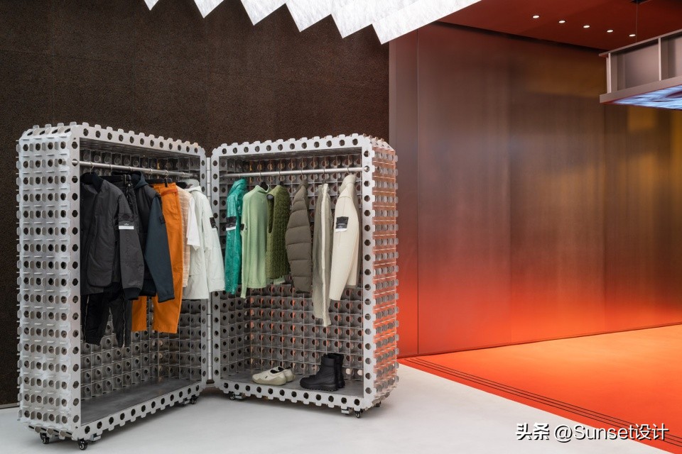 StoneIsland全球旗舰店