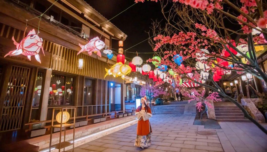 花灯亮了年味儿浓了,辛弃疾上元灯会