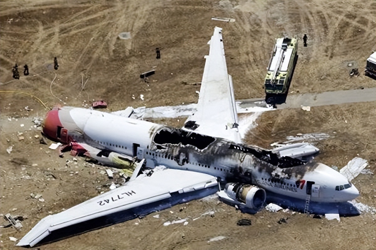 波音信任危机停飞了吗,波音飞机事故对中国航空公司影响