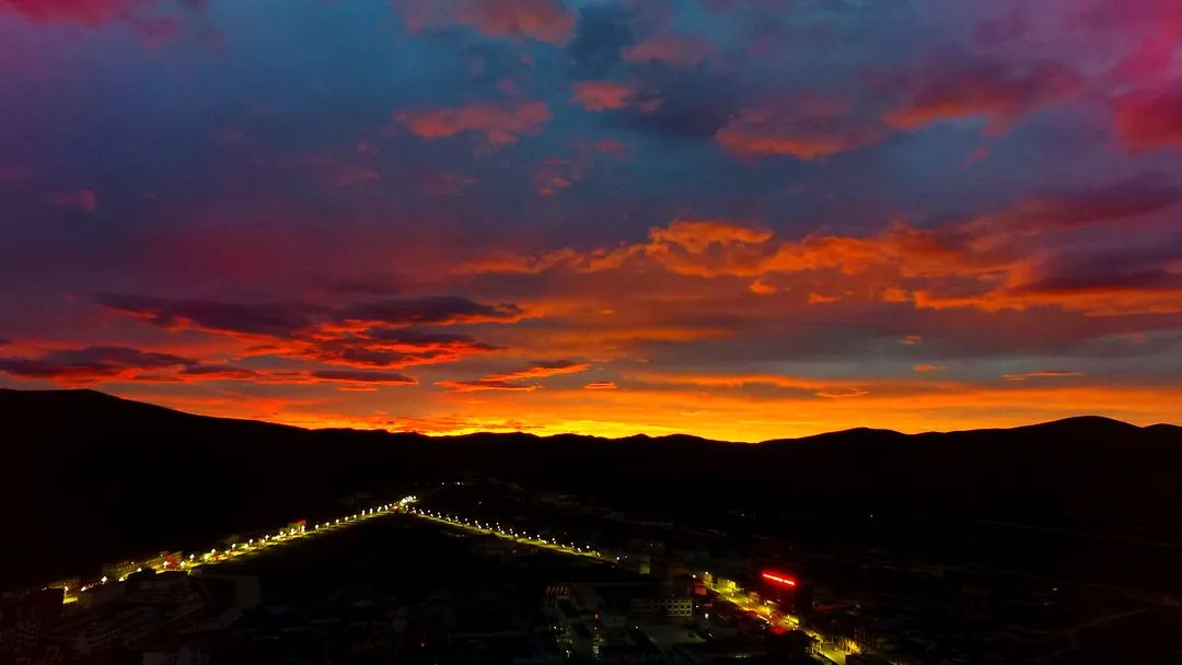 风中传来的气息,风中传来了苦咸的气息