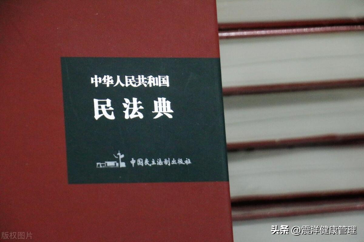 我19岁怀孕12周，50岁男友不承认孩子是他的，怀疑我清白，怎么办