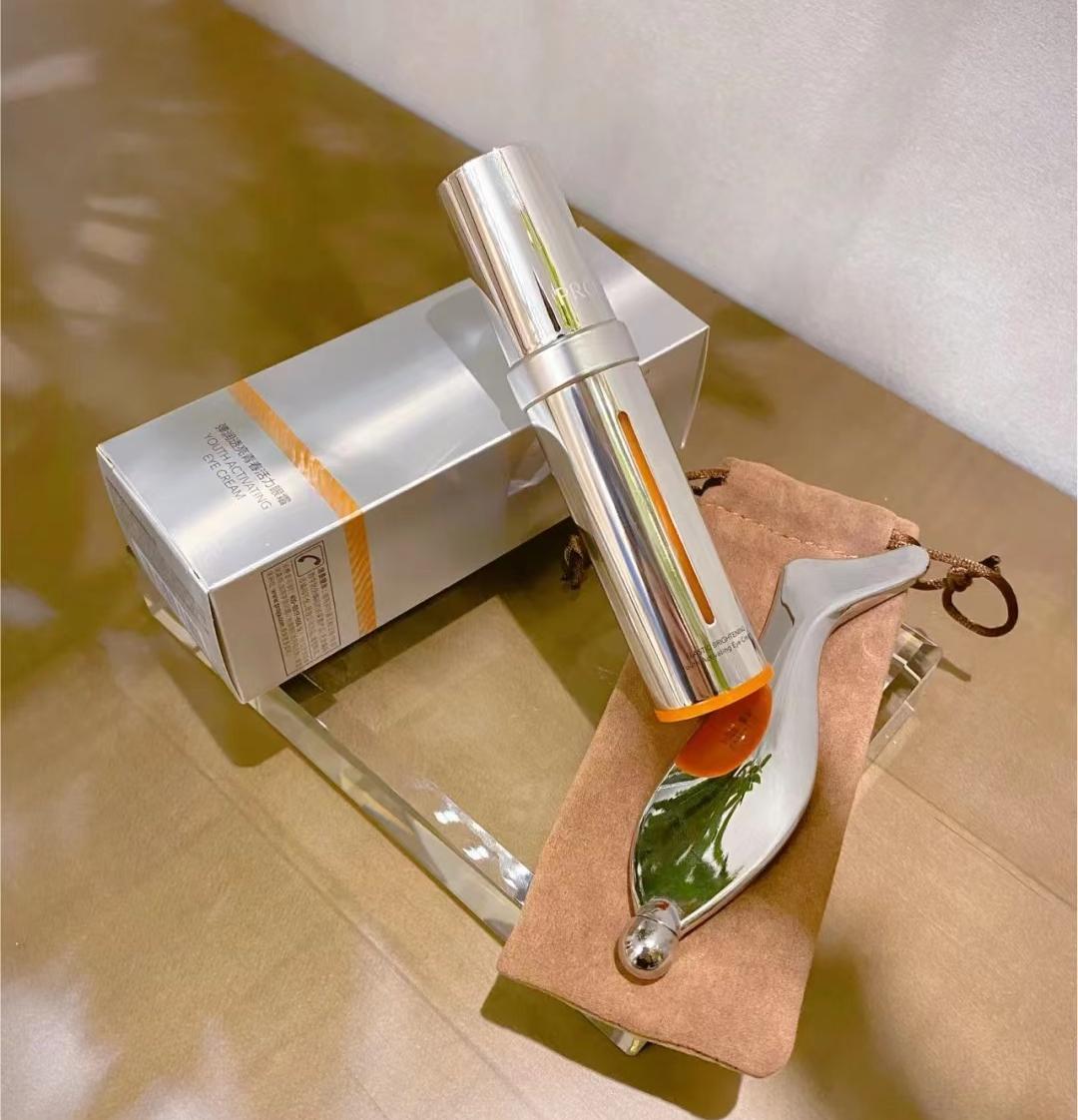 雅诗兰黛小棕瓶家族，从肌底修护开始让肌肤由内而外透亮发光