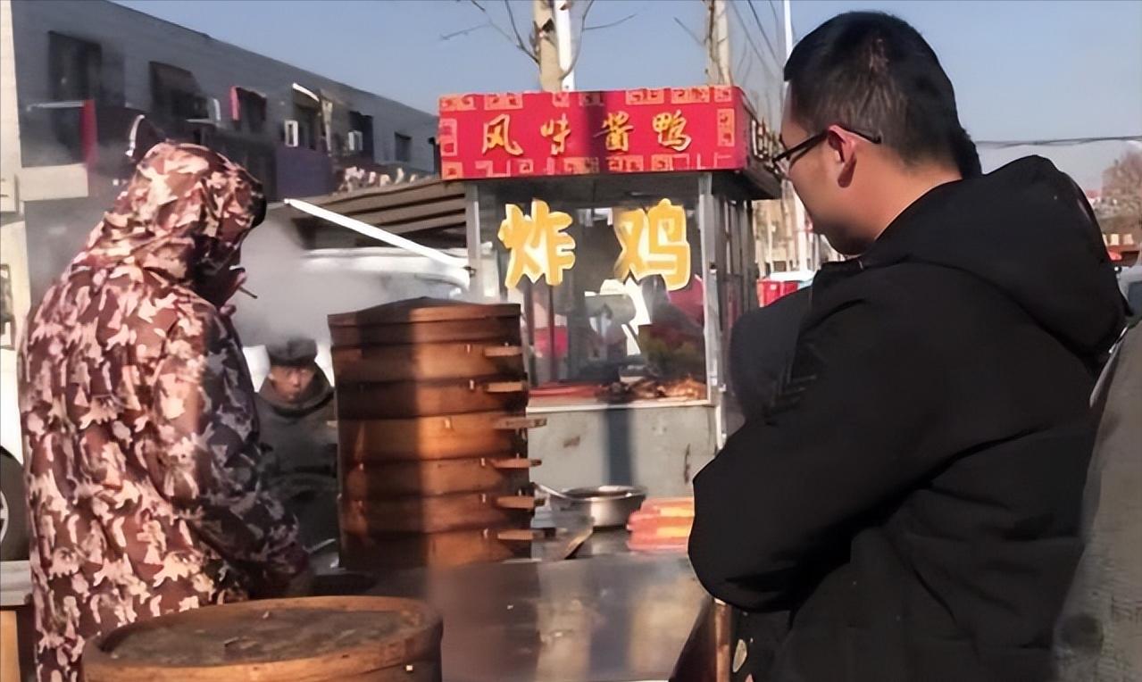 警惕市面上售卖的又白又大“铝包子”，吃了危害健康，如何辨别？