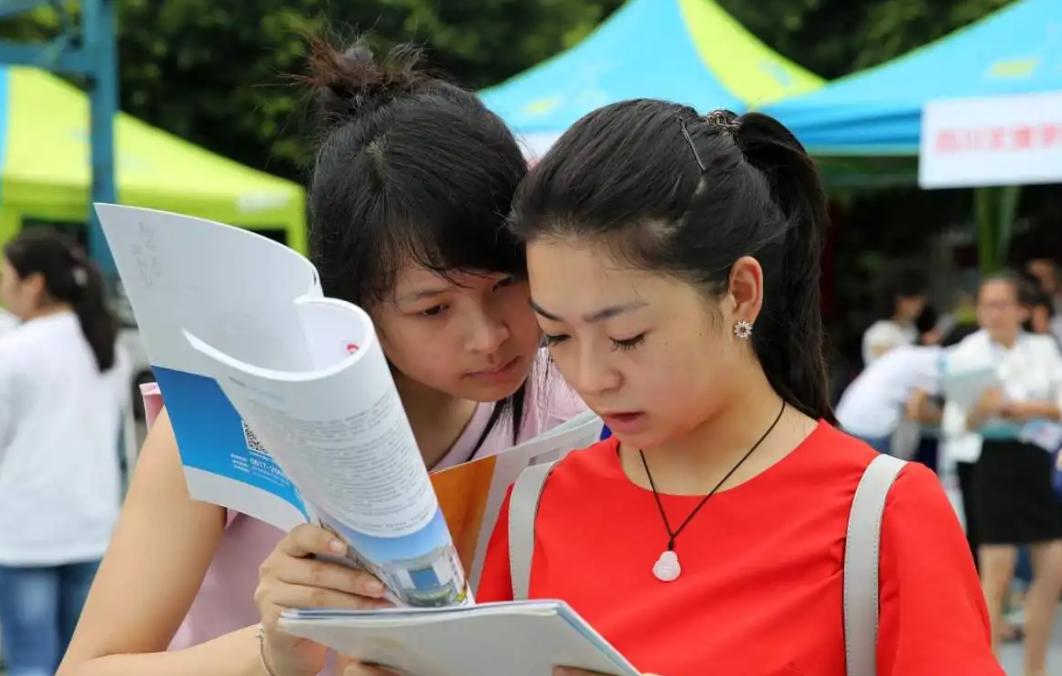 河南大学硕士好考么,河南大学研究生就业前景如何