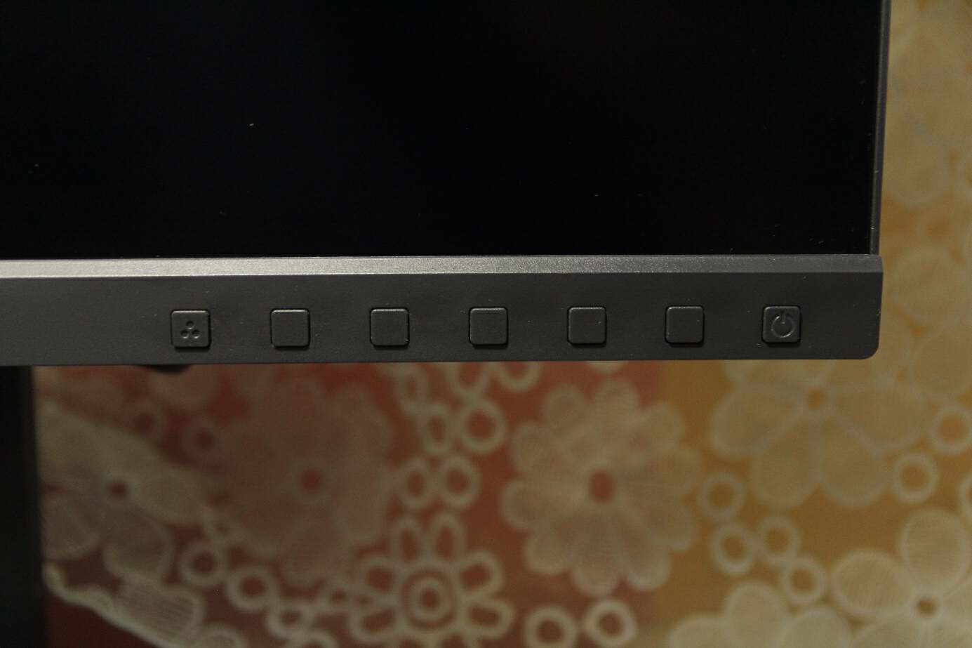 sw240显示器24英寸,sw240显示器价格走向