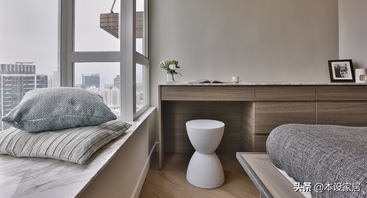 香港不愧是装修界领头羊：看完这套77㎡小宅被彻底治愈了，超温馨