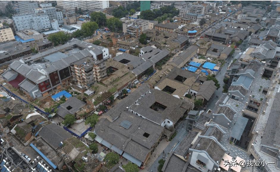 云南昆明古建筑群图,云南省昆明市官渡古镇古建筑