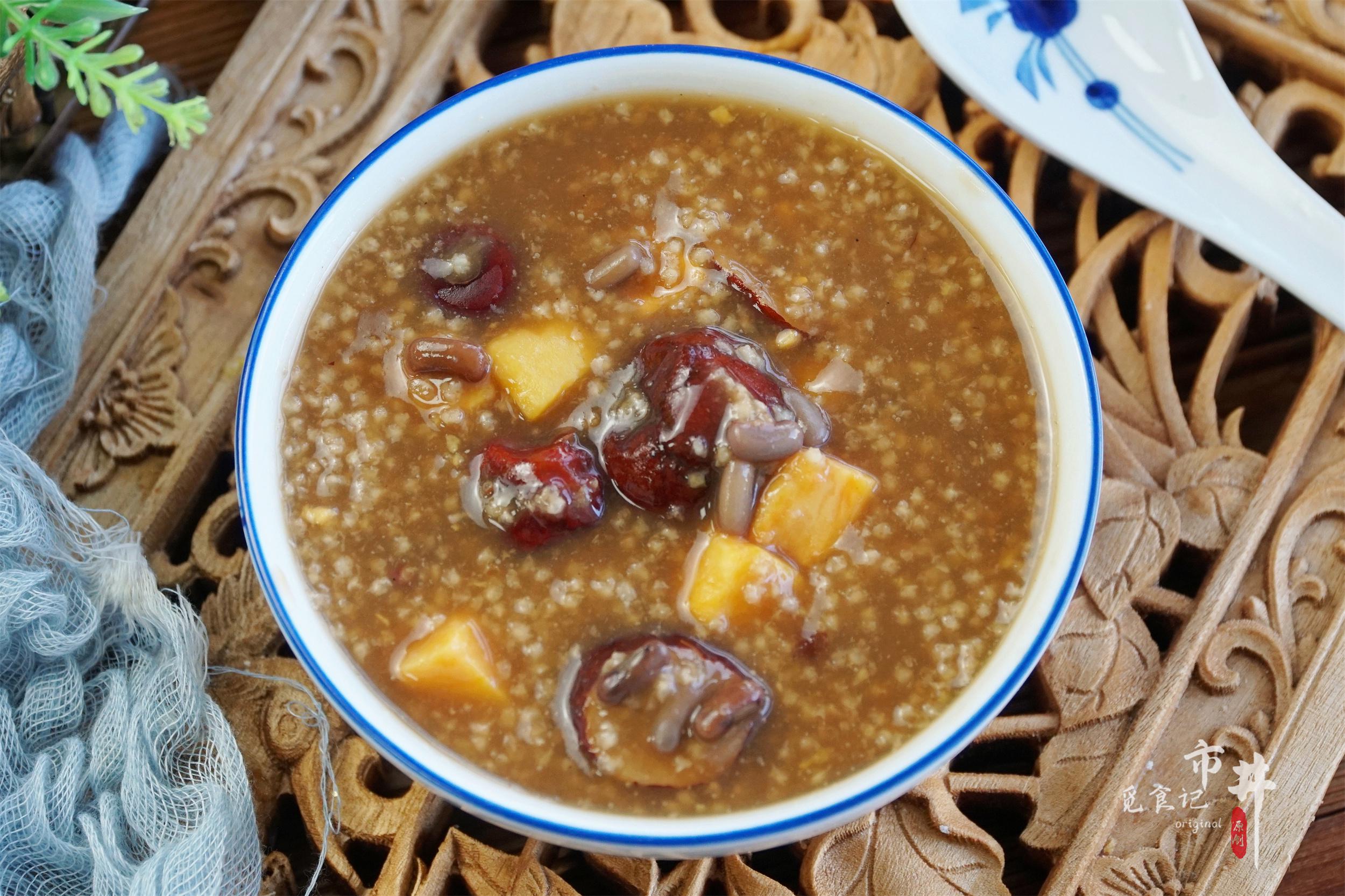 五谷杂粮粥不上火,秋季祛湿气的杂粮粥