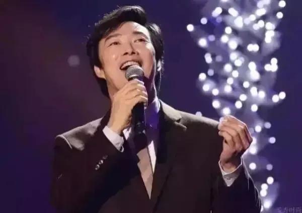 费玉清退出娱乐圈干什么去了,恒述法师怒怼费玉清一毛不拔