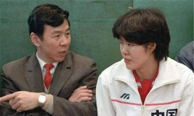 中国国家女排主教练,80年代女排主教练是谁