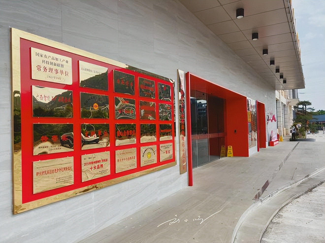 网红柳州哪里的螺蛳粉最正宗,柳州螺蛳粉网红店在哪个位置