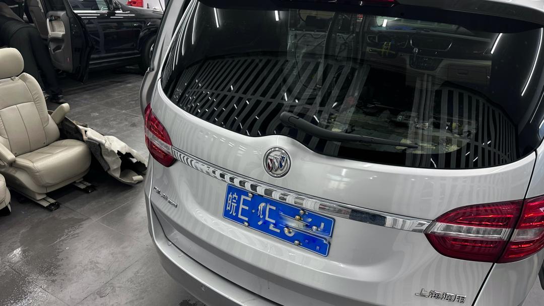 破烂的车变成新车,破烂的车子翻新