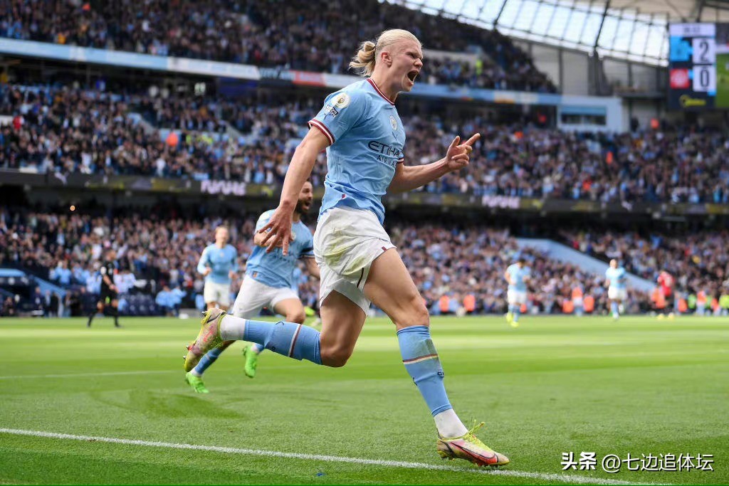 曼联惨败止步8强哈兰德,哈兰德错失绝大空门曼联