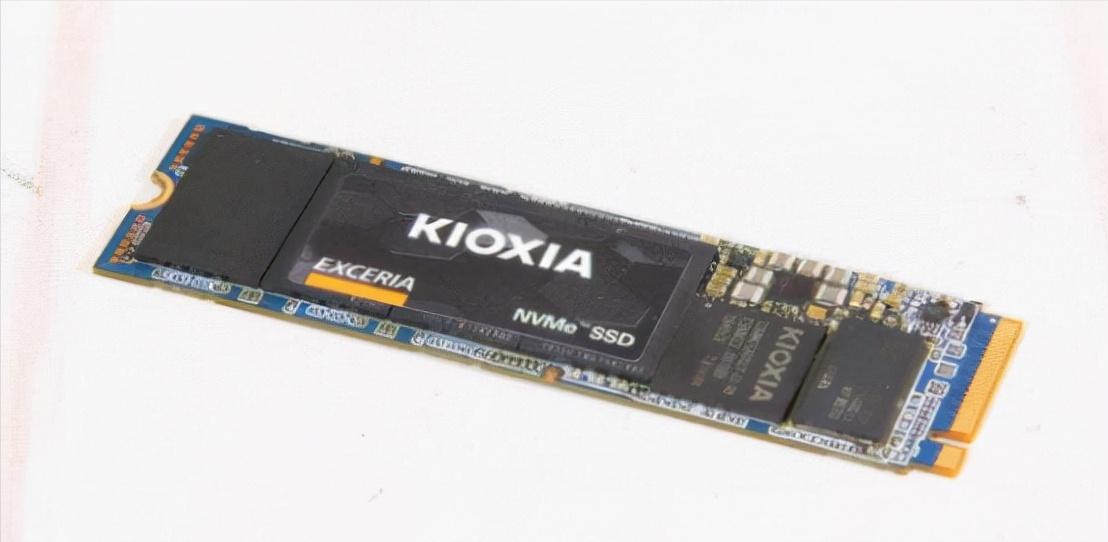 只装一块固态硬盘可以不,只装了固态硬盘怎么装系统