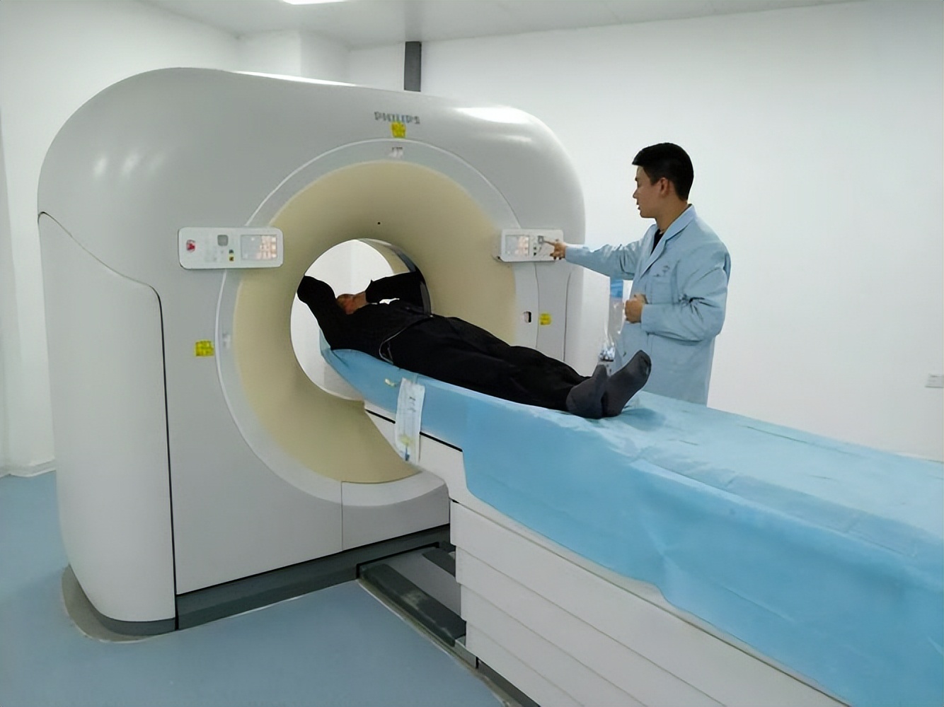 吸一年的烟对人的危害,吸一辈子烟