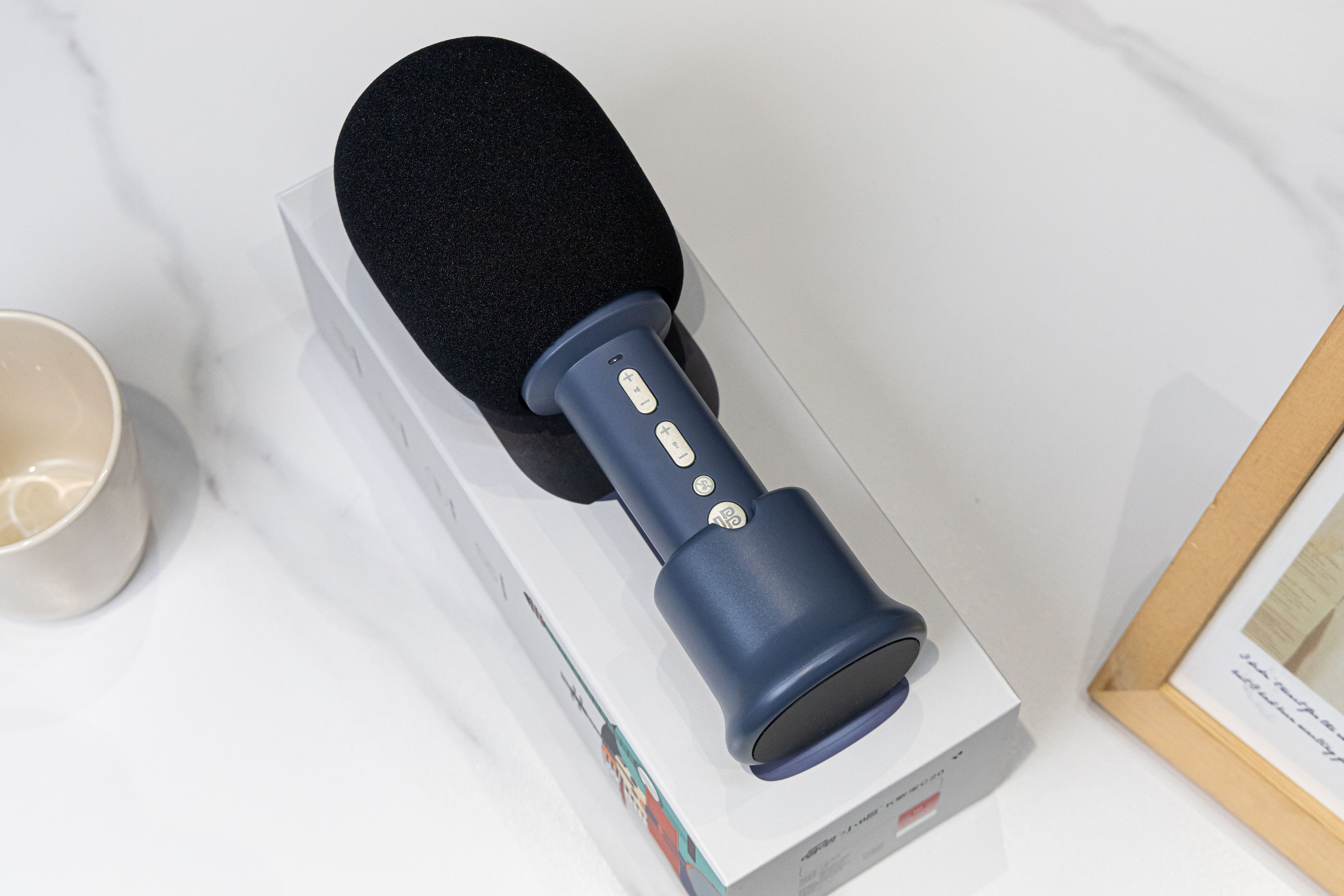 百元麦克风“干掉”KTV？9大音效覆盖314平，开口即“陈奕迅”