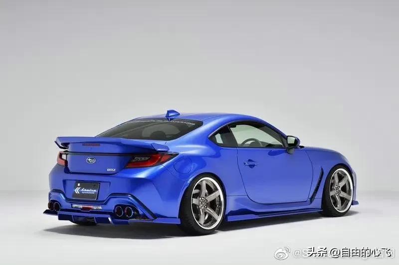 金色车衣斯巴鲁brz,2023款斯巴鲁brz大包围