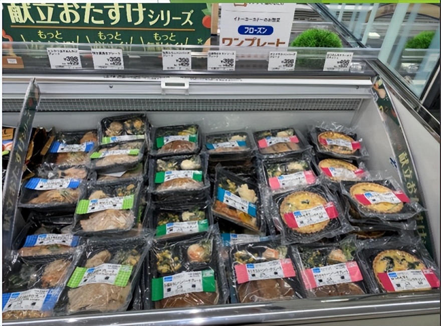 日本超市的快餐是怎么做的 (日本超市自助餐怎么开)