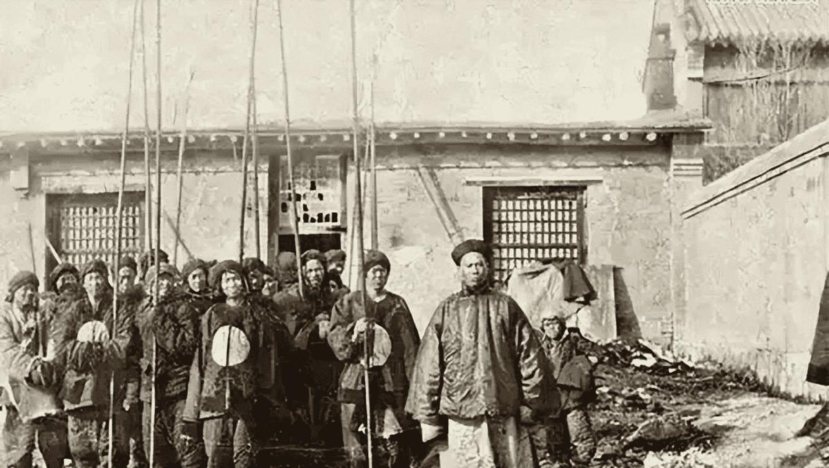 【晚清*楼青**秘史】*楼青**女媚态撩心，丰乳肥臀，风情再现！