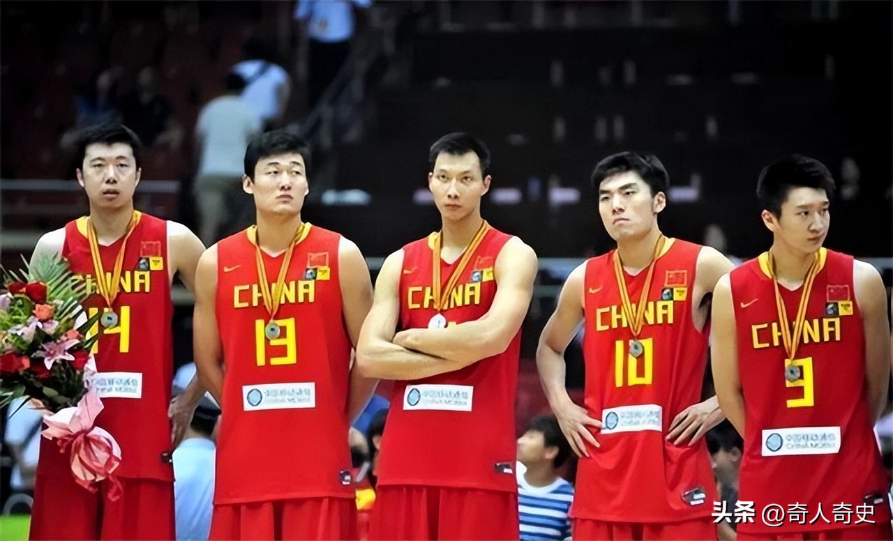 易建联和荆灵婚礼,易建联娶老婆了吗