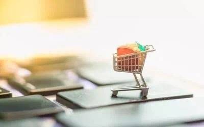 朋友圈代购内幕,代购骗局揭秘朋友圈