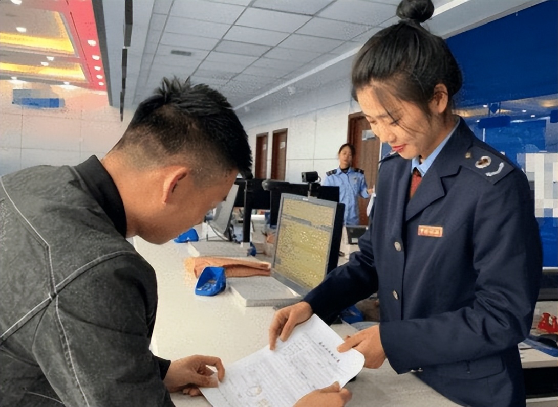 公务员实行最严禁酒令,公务员的限酒令什么时候开始