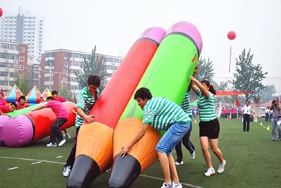 团建趣味飞机游戏怎么玩,趣游研学营