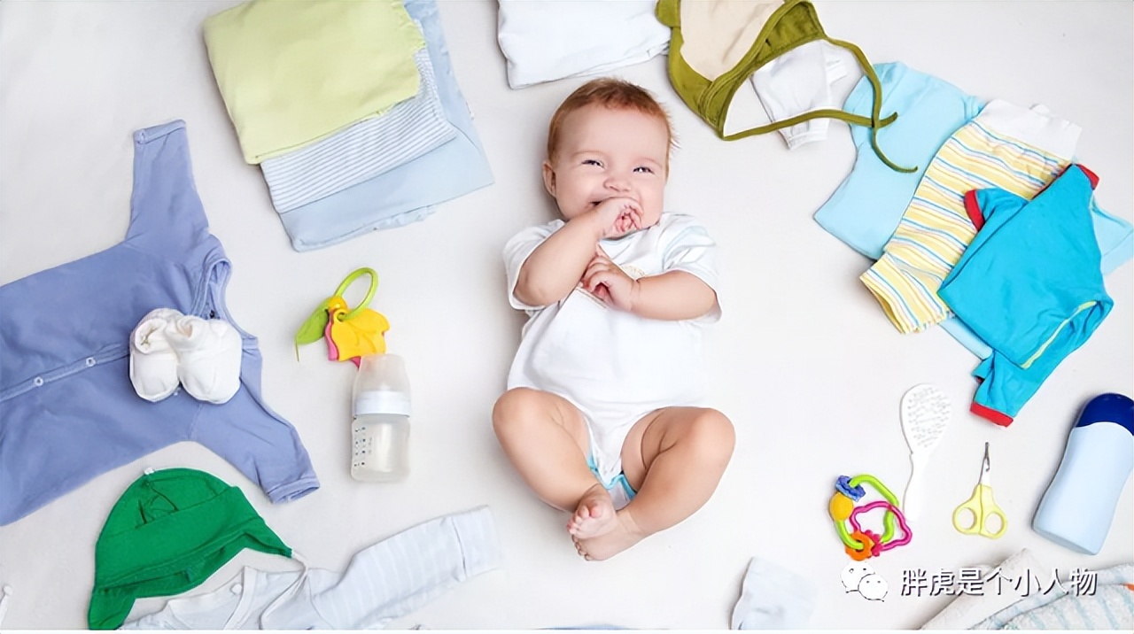 春捂秋冻孩子应注意什么,婴儿冬天冷穿什么比较合适