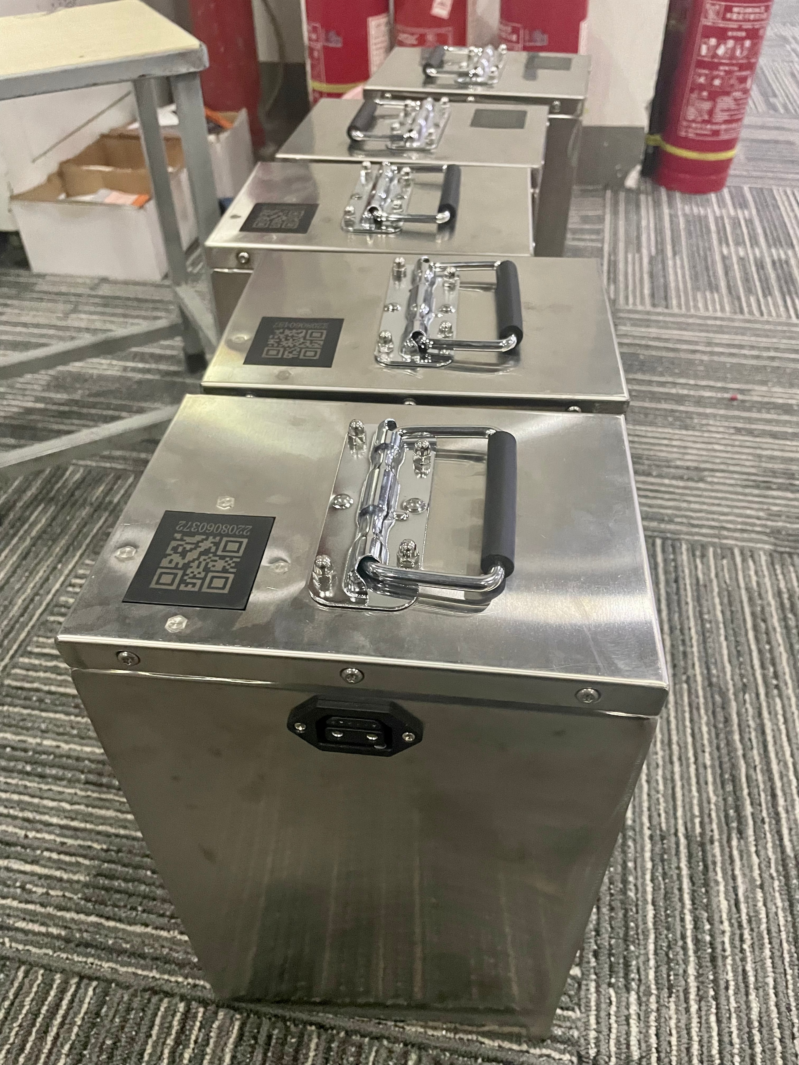 骑手换电赚钱,骑手换电行业的现状与前景