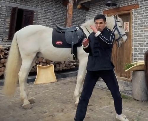 郭大侠古拳法十八式,壮拳郭大侠挑战王洪祥