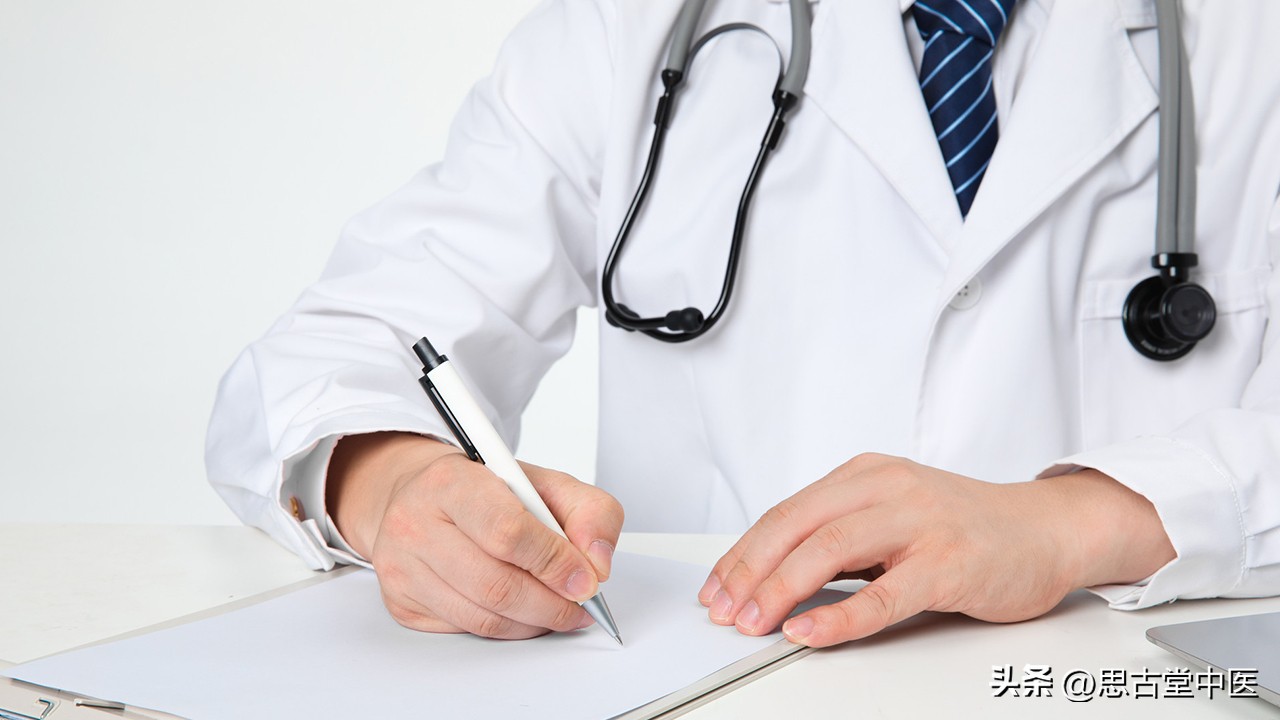 湿热下注导致的前列腺炎,湿热下注型前列腺炎吃什么中成药